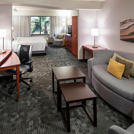 Courtyard By Marriott Phoenix West/Avondale Bagian luar foto