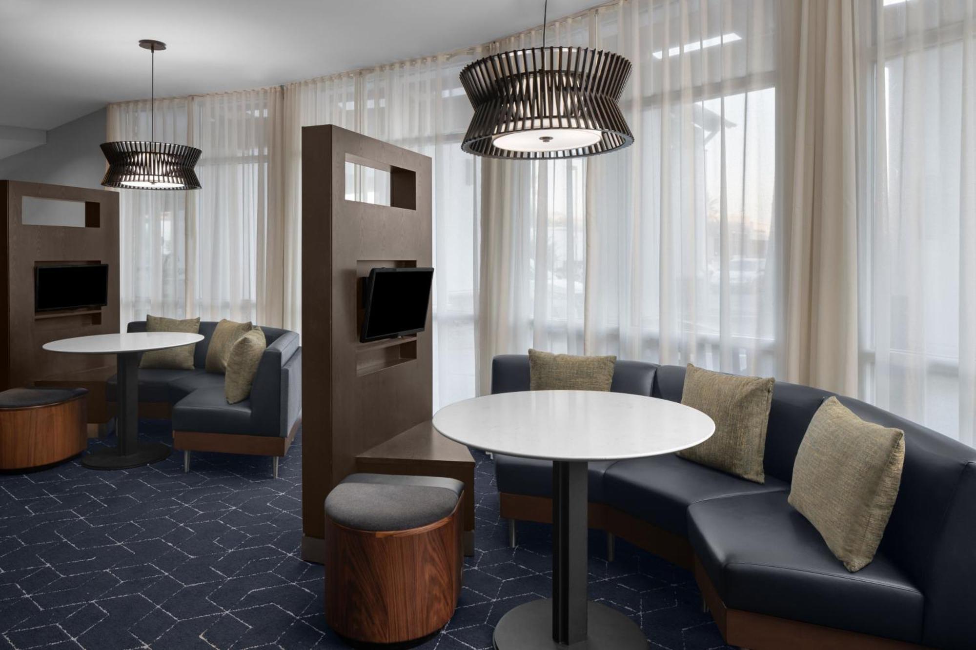 Courtyard By Marriott Phoenix West/Avondale Bagian luar foto