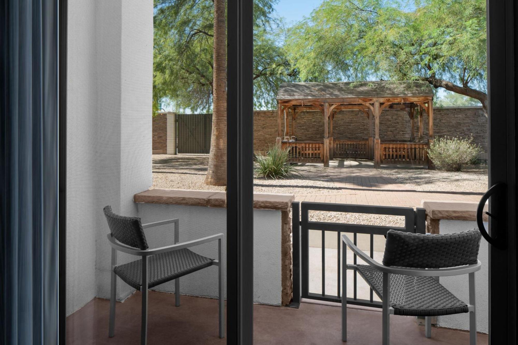 Courtyard By Marriott Phoenix West/Avondale Bagian luar foto