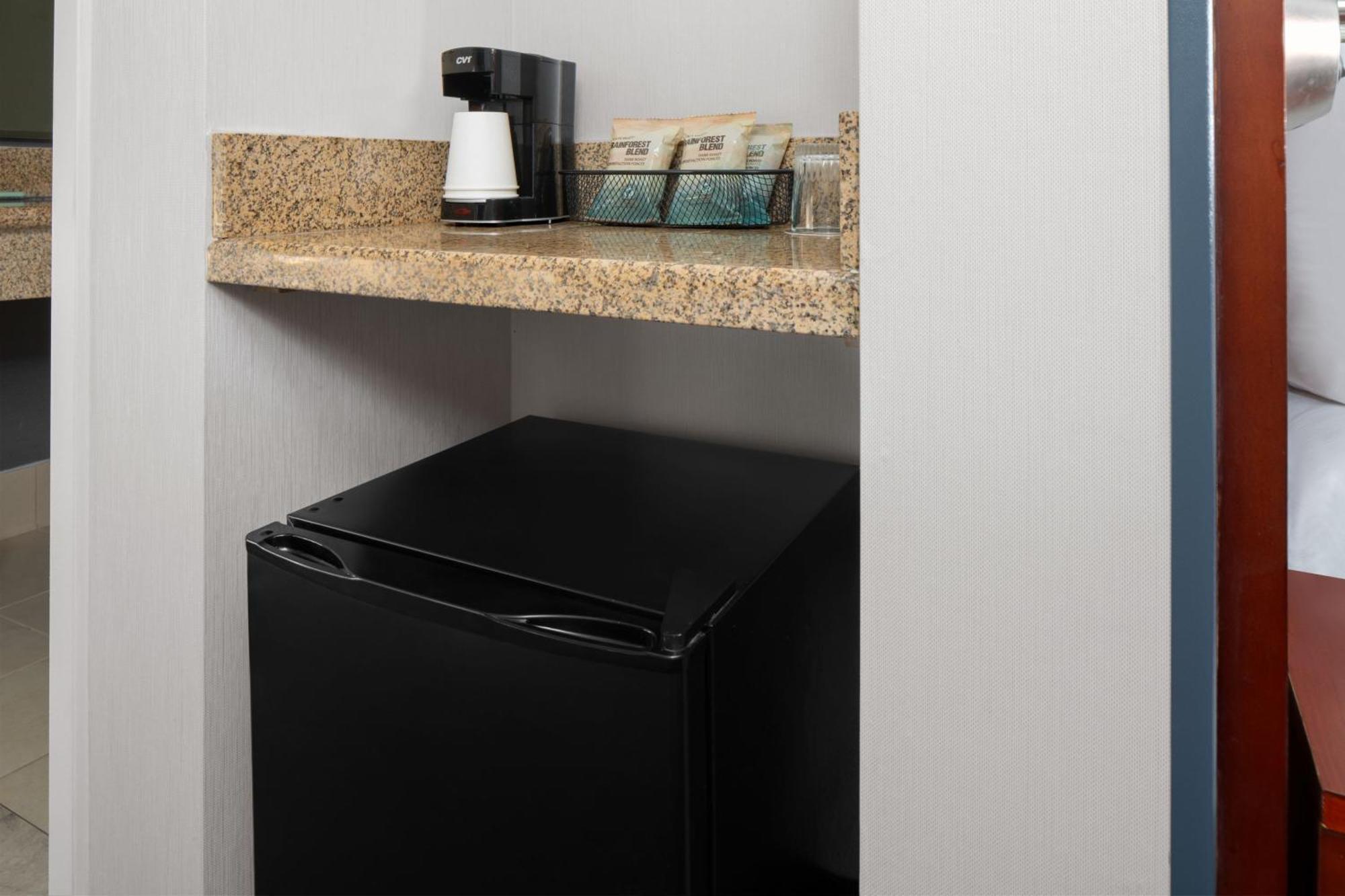 Courtyard By Marriott Phoenix West/Avondale Bagian luar foto
