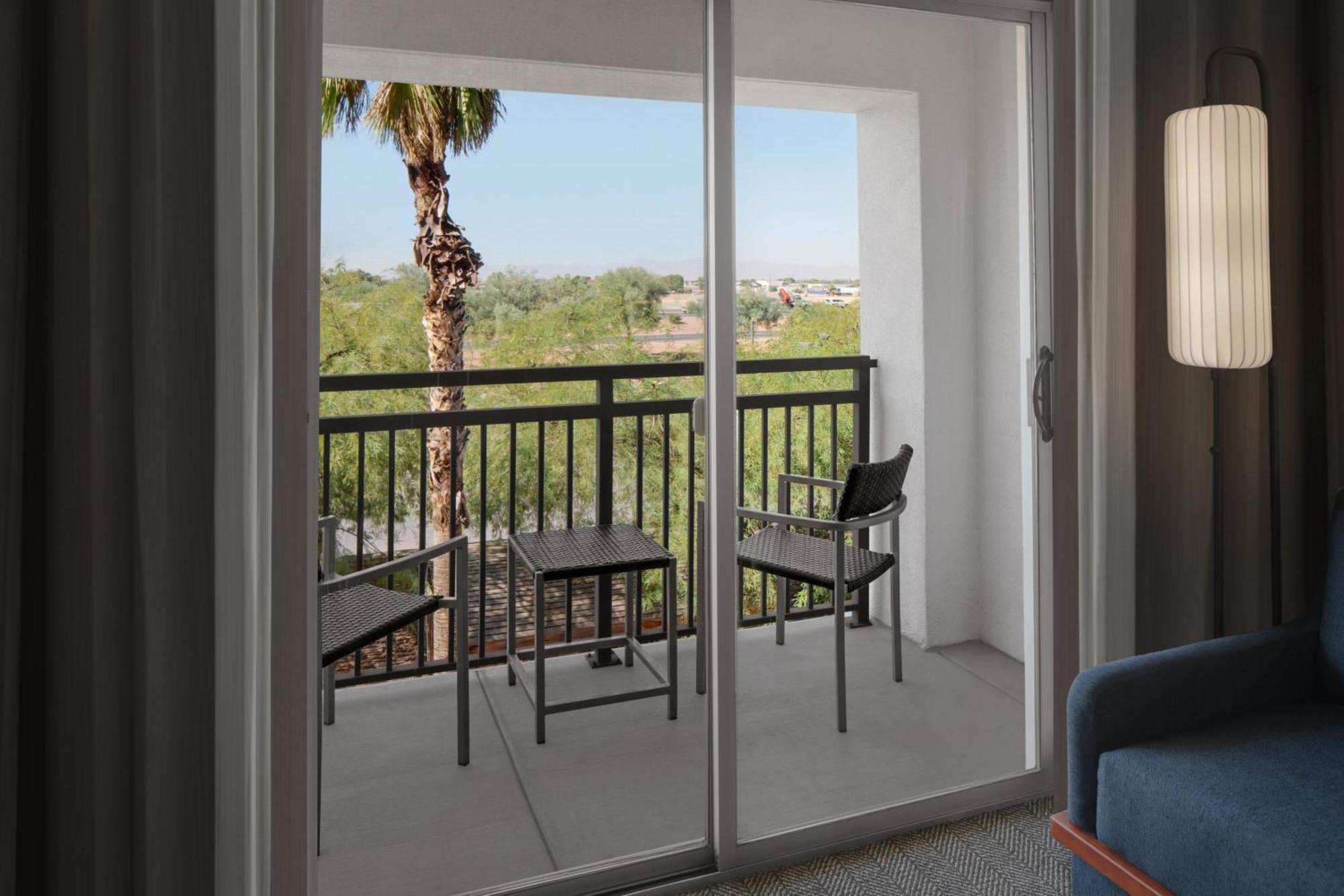 Courtyard By Marriott Phoenix West/Avondale Bagian luar foto